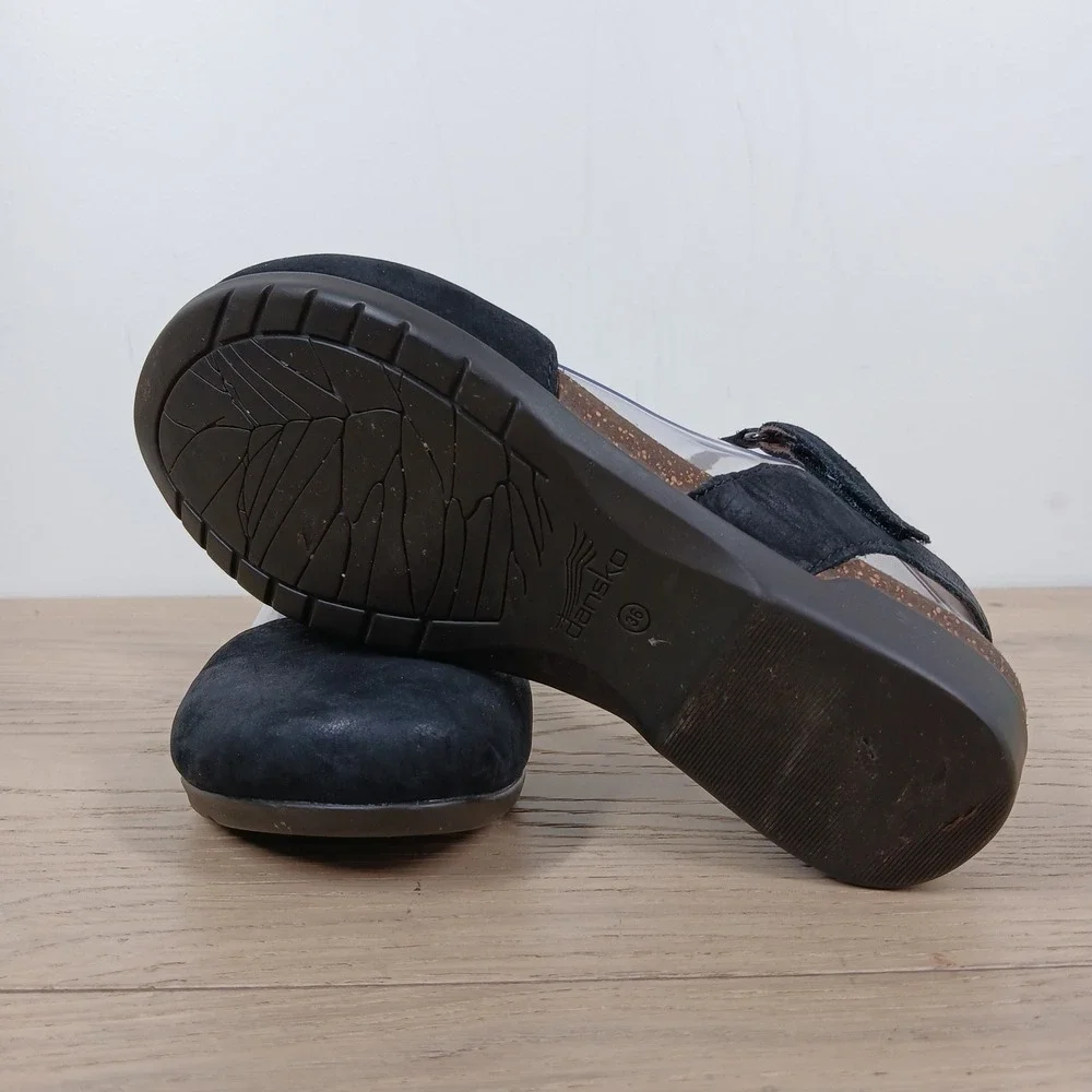 Dansko pre owned